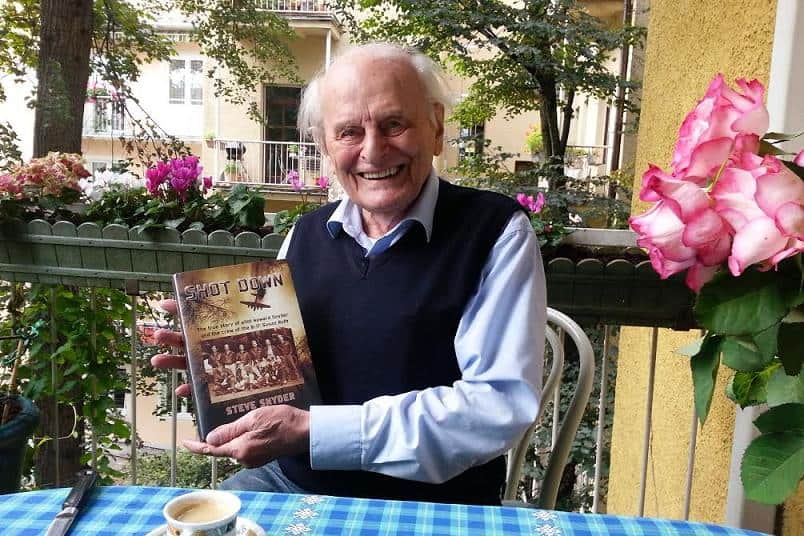 Snyder’s book on father’s WWII B-17 bomber flies high - Sedona Red Rock ...