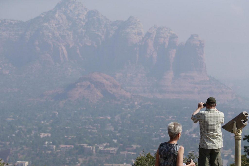 Three fires fill valley with smoke - Sedona Red Rock News