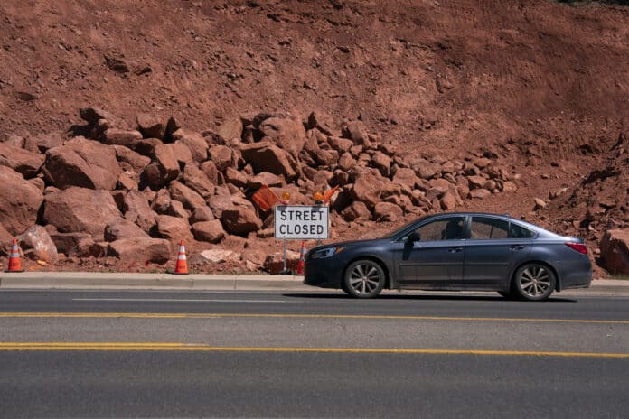 Public Works -04-12_02
