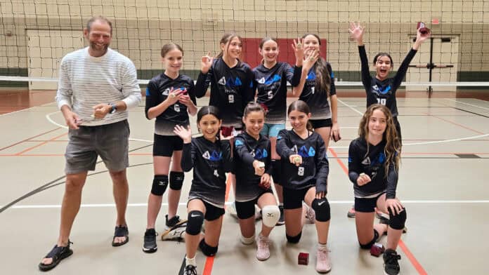 sp- Vball Champs _06-05_02