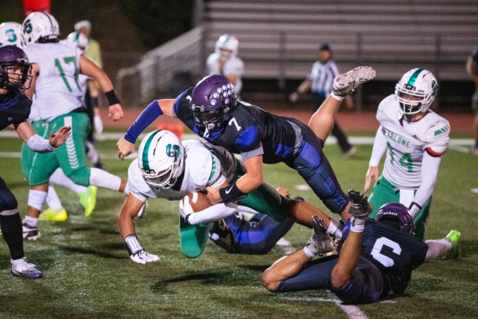 sp- Football _10-02_11
